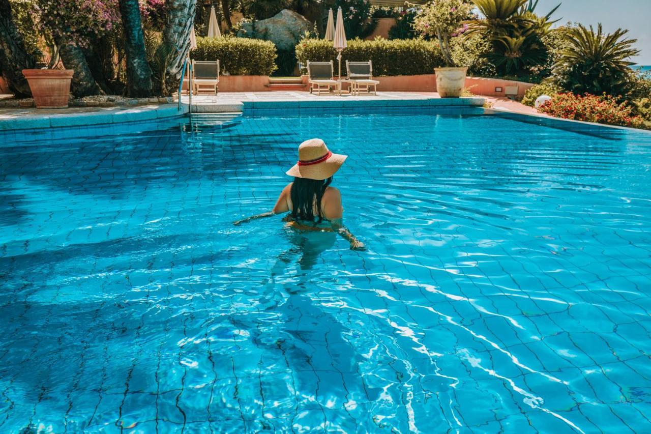 Hotel La Bitta - Bovis Hotels อาร์บาตักซ์ ภายนอก รูปภาพ